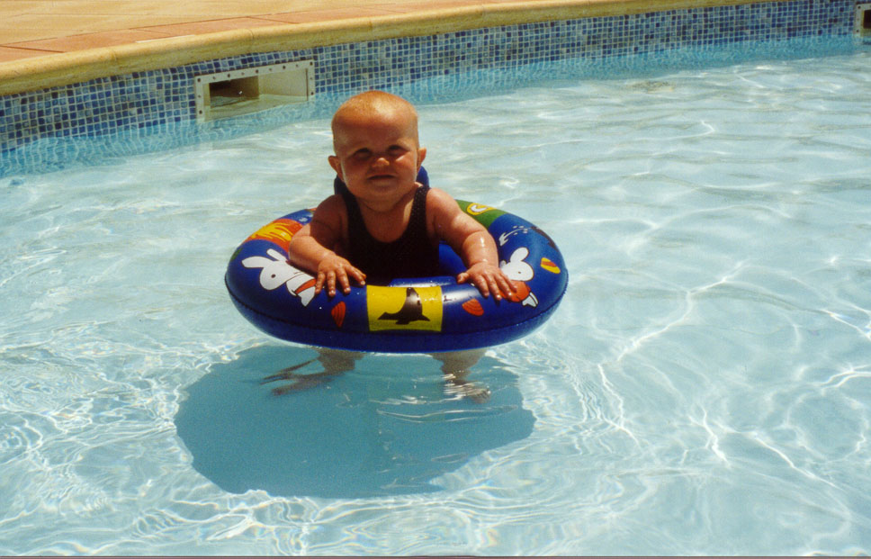 Lianne32.jpg (145613 bytes)