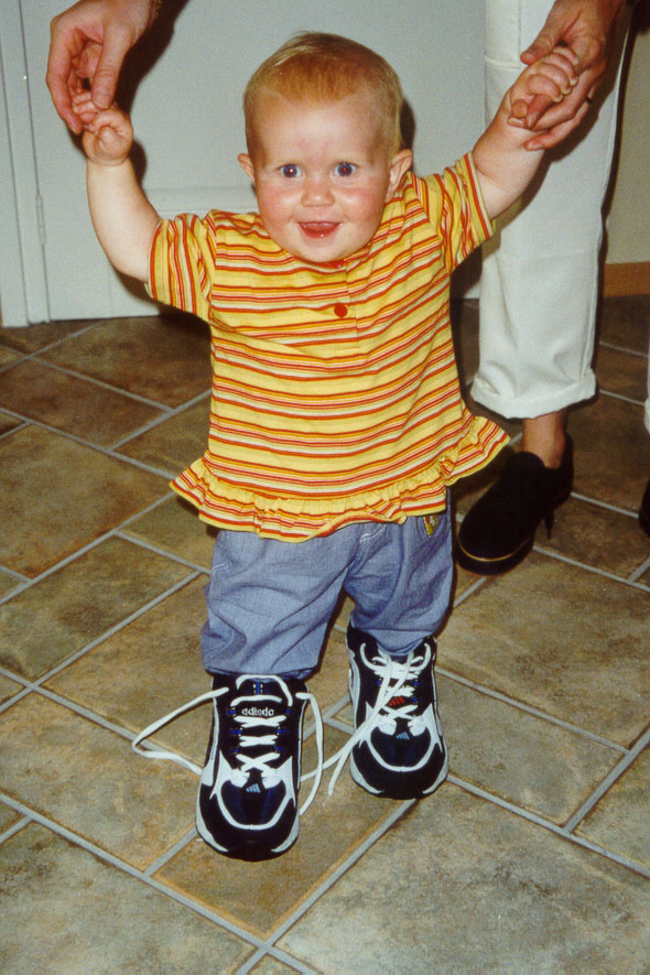 Lianne33.jpg (167148 bytes)